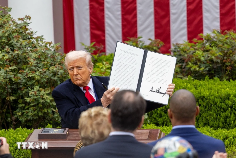 U.S. officially imposes Retaliatory Tariffs on over 80 Economies