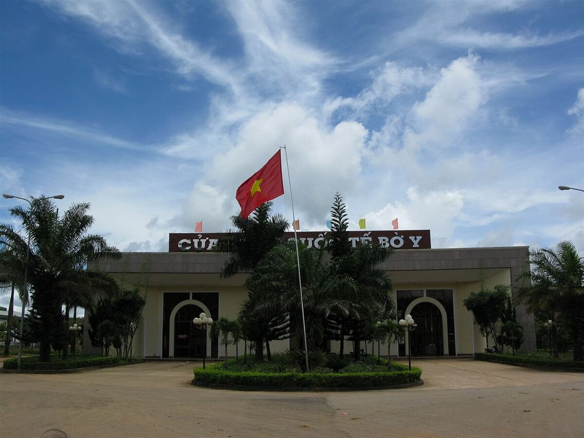 Bo Y International Border Gate building on the Vietnam side of the Bo Y and Phou Keua crossing